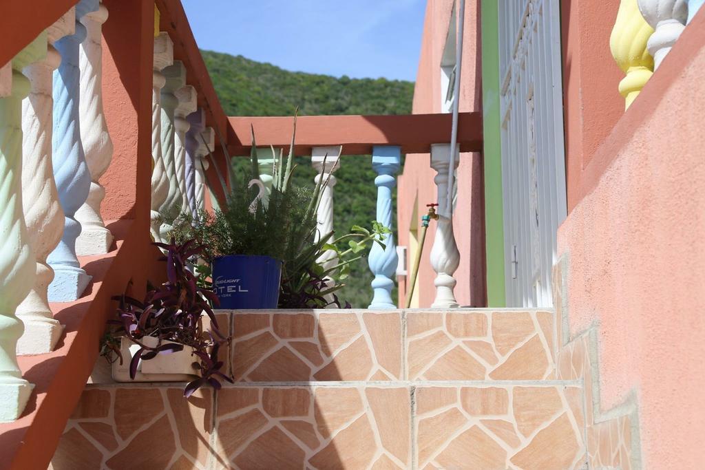 Sint Maarten International Guesthouse Philipsburg  Quarto foto